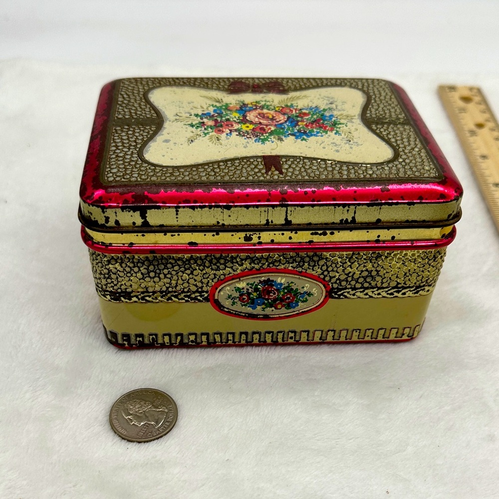 Vintage Embossed Floral Decorated Hinged Lidded Tin Box
